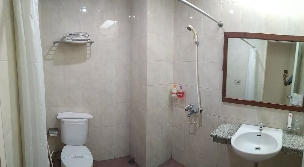 Photo of Bathroom in Baturaden
