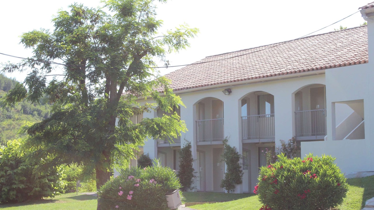 Photo of Buildings in Chateauneuf-Grasse