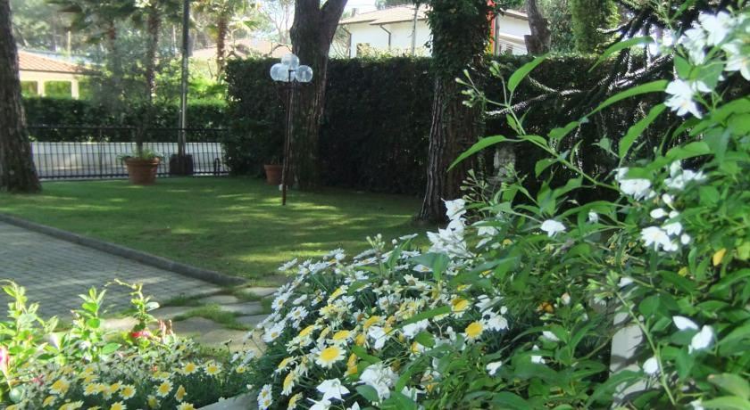 Photo of Others in Cinquale