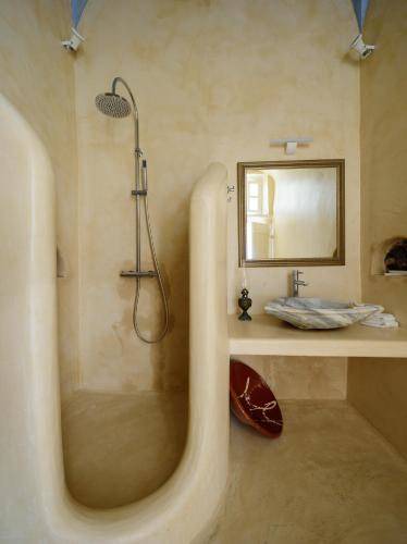 Photo of Bathroom in Pyrgos