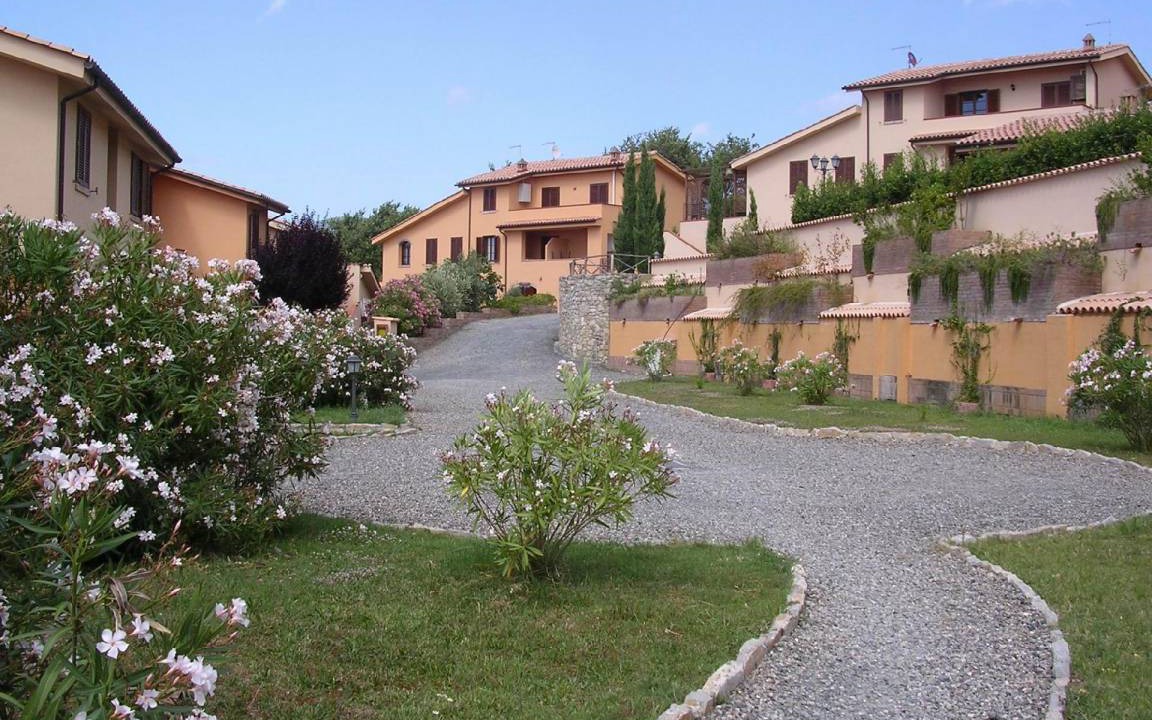 Photo of Others in Pomaia