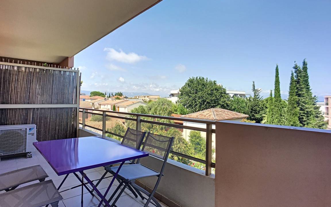 Photo of Patio Balcony in Plaine de la Brague
