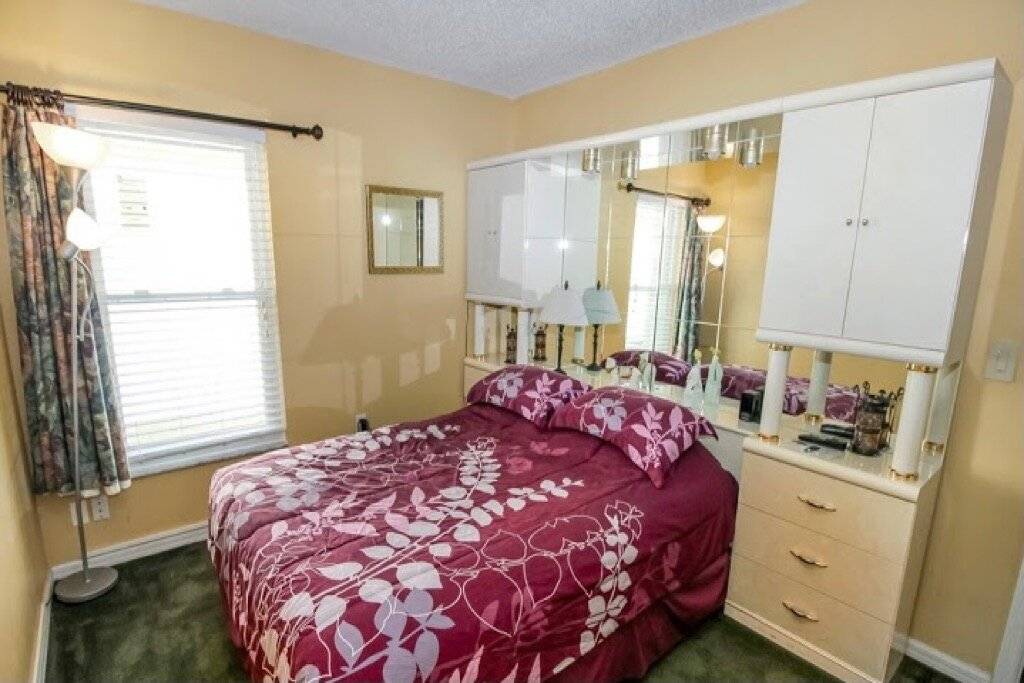 Photo of Bedroom in Lake Berkley
