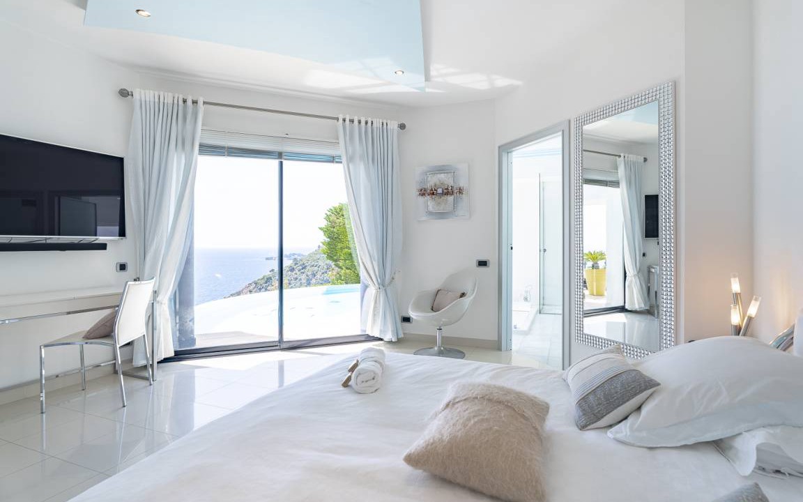 Photo of Bedroom in Eze