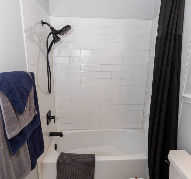 Photo of Bathroom in Colonialtown South