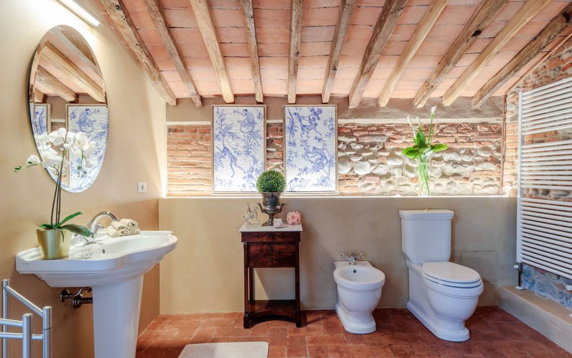 Photo of Bathroom in Lucca