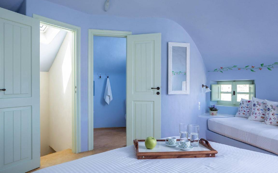 Photo of Bedroom in Imerovigli