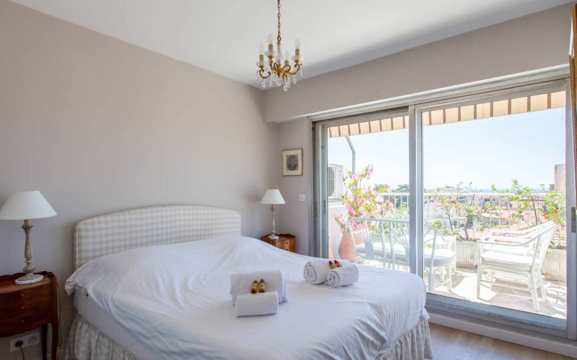 Photo of Bedroom in Carnot