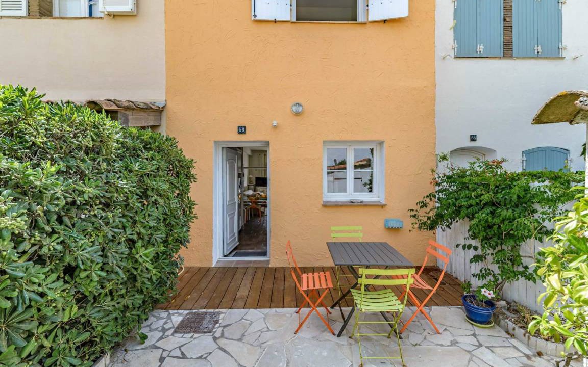 Photo of Buildings in Port Grimaud