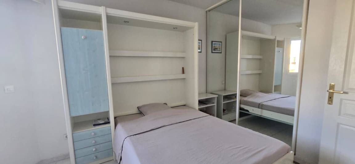 Photo of Bedroom in Saint-Raphael