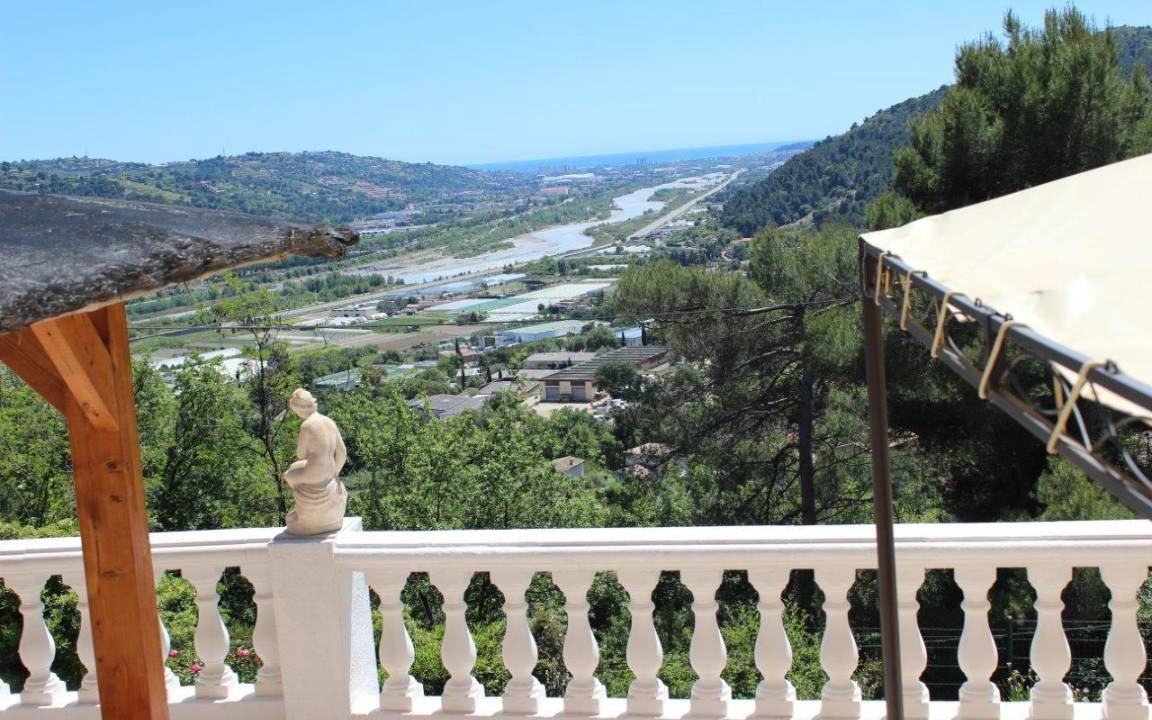 Photo of Patio Balcony in Gattieres