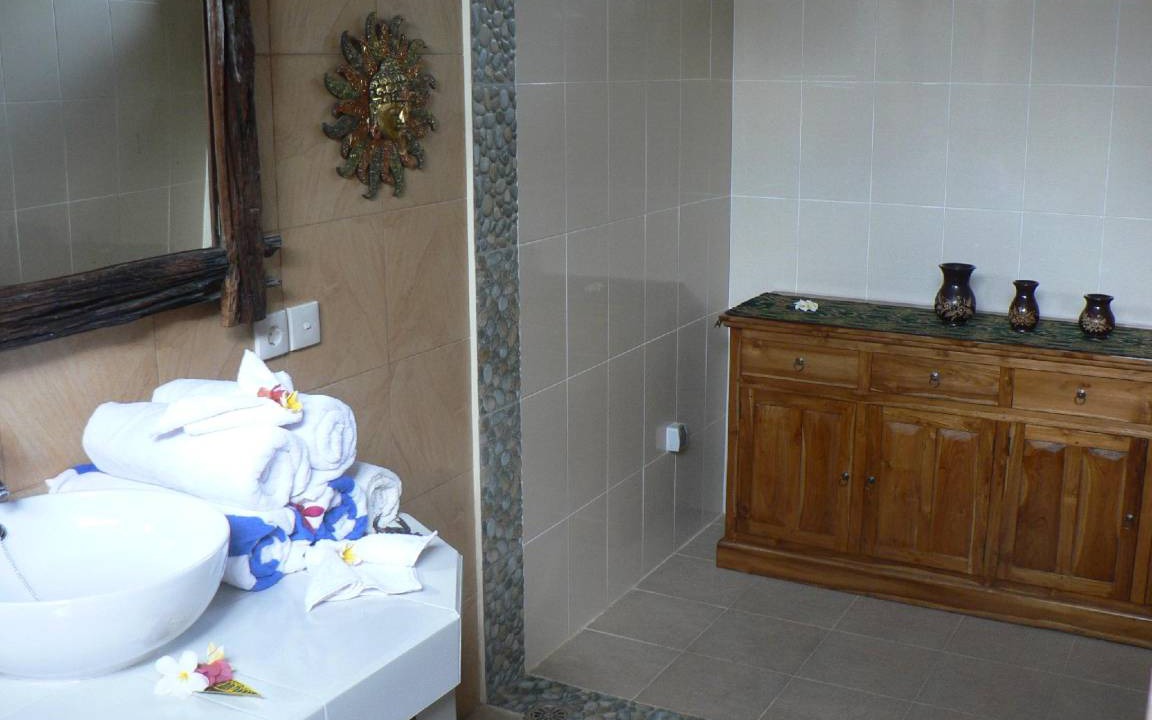 Photo of Bathroom in Sengkidu