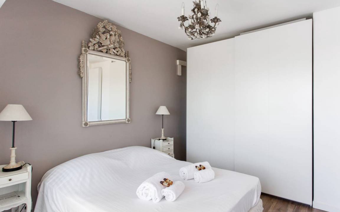 Photo of Bedroom in Carnot