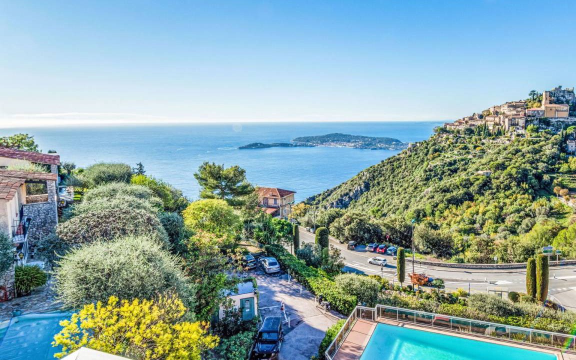 Photo of Others in Eze