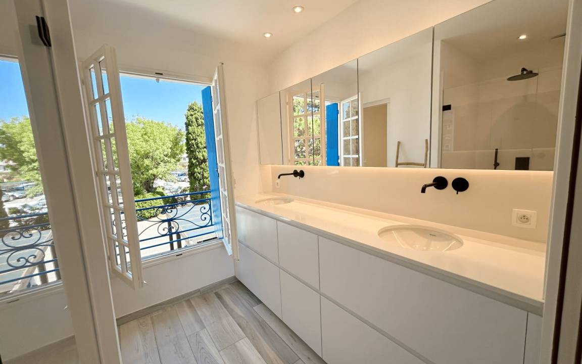 Photo of Bathroom in Port Grimaud
