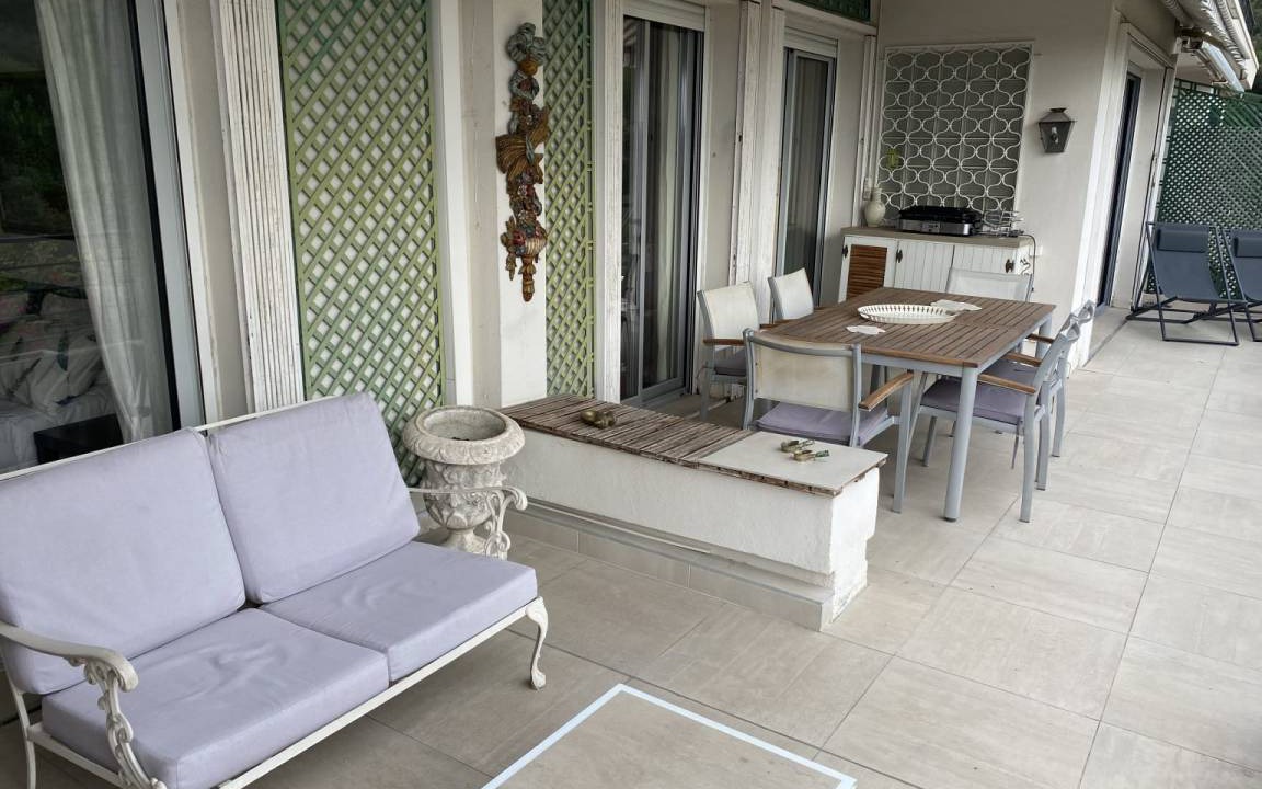 Photo of Patio Balcony in California - Pezou