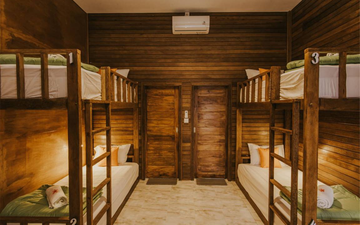 Photo of Bedroom in Mushroom Bay