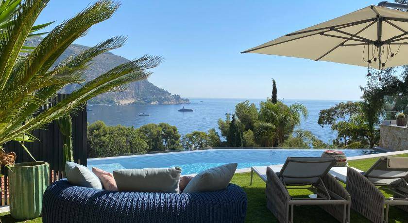 Photo of Others in Eze