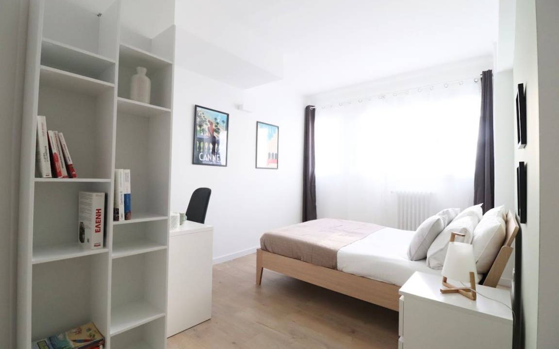 Photo of Bedroom in Les Baumettes