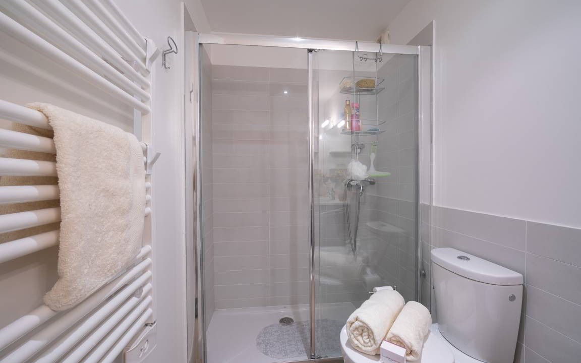 Photo of Bathroom in Liberation