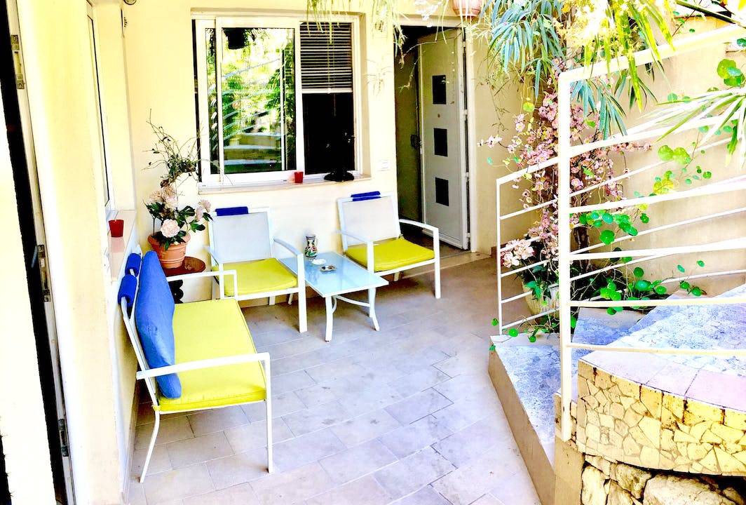 Photo of Patio Balcony in Riquier