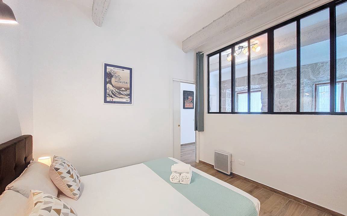 Photo of Bedroom in Les Baumettes