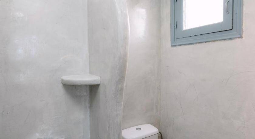 Photo of Bathroom in Karterados