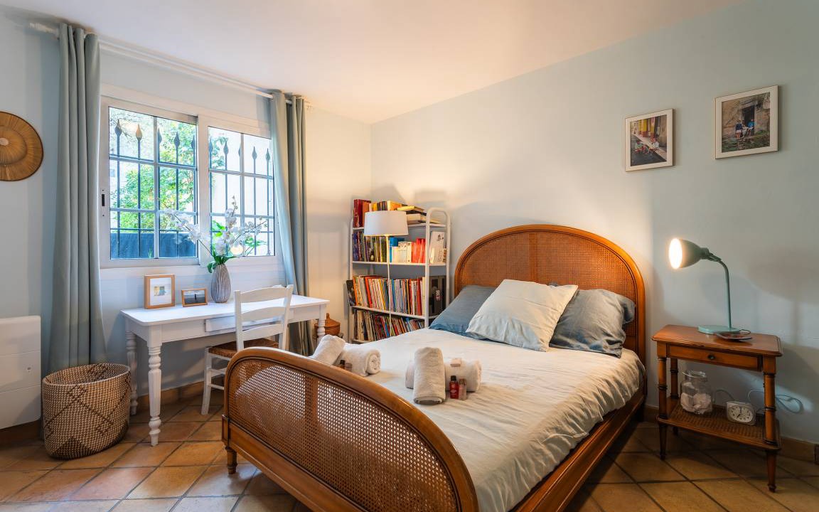 Photo of Bedroom in Gairaut