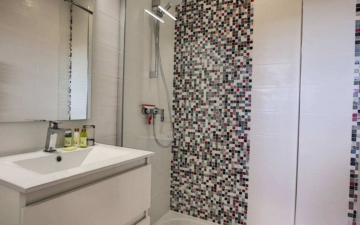 Photo of Bathroom in Jean-Medecin