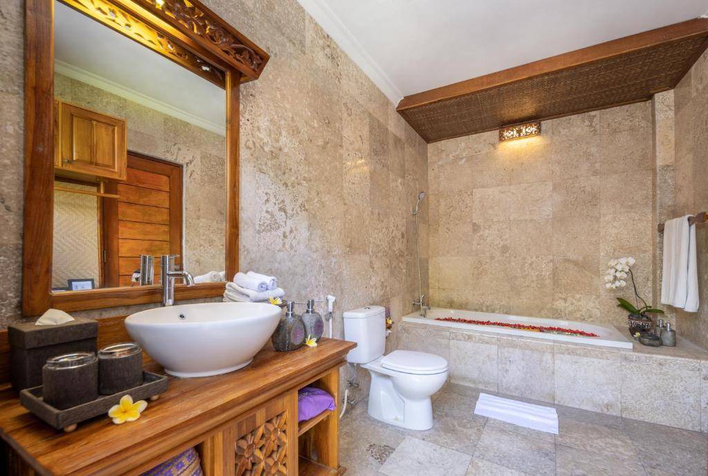 Photo of Bathroom in Keramas
