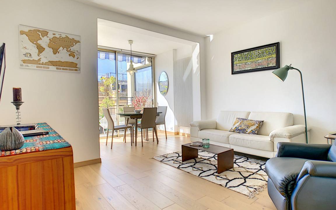 Photo of Livingroom in Jean-Medecin