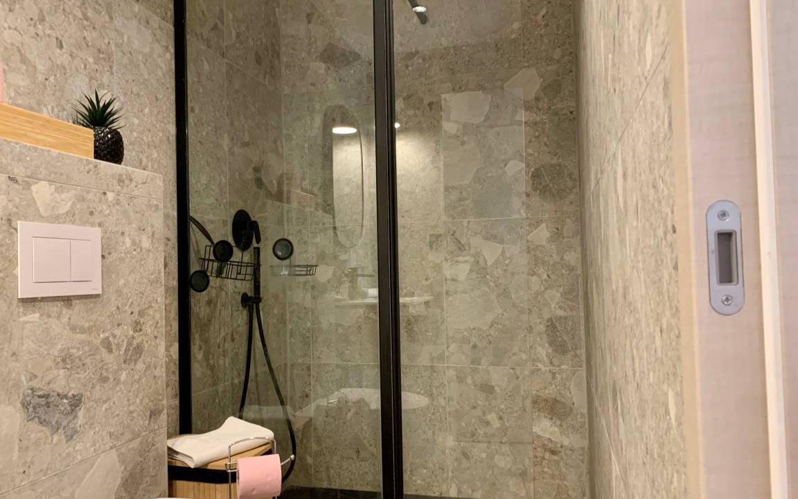 Photo of Bathroom in Quartier du Port