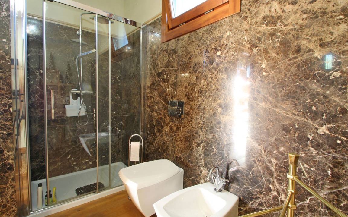 Photo of Bathroom in Fosdinovo