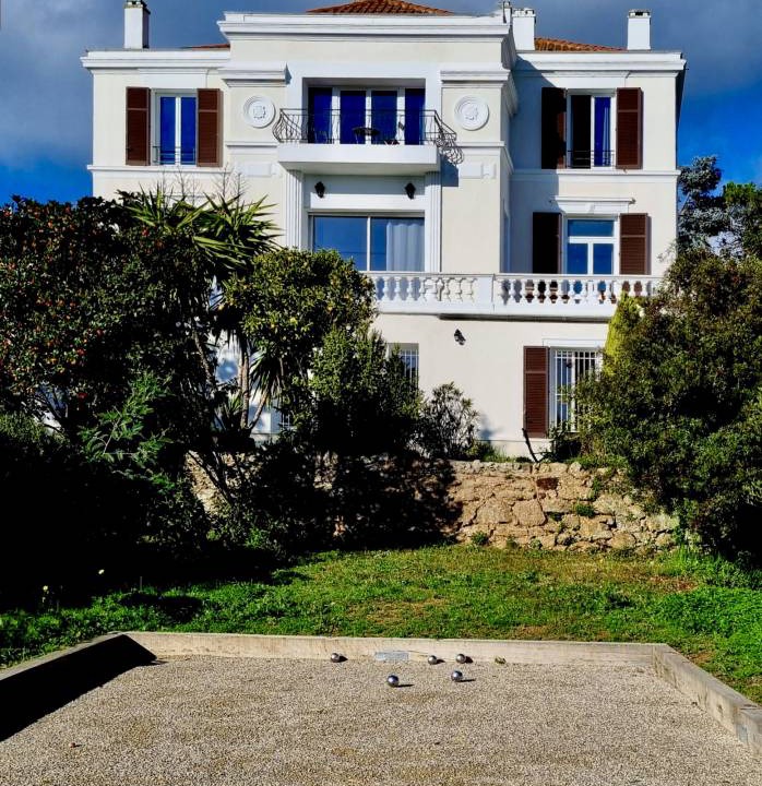 Photo of Others in Les Termes