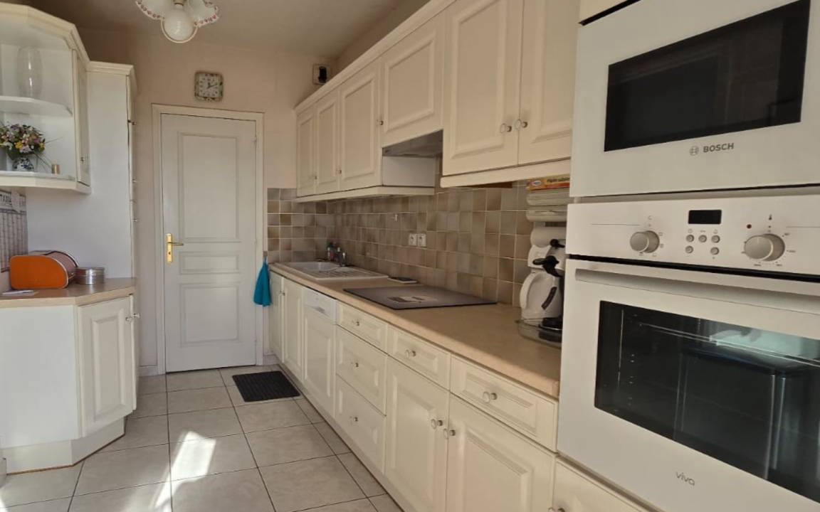 Photo of Kitchen in Saint-Raphael