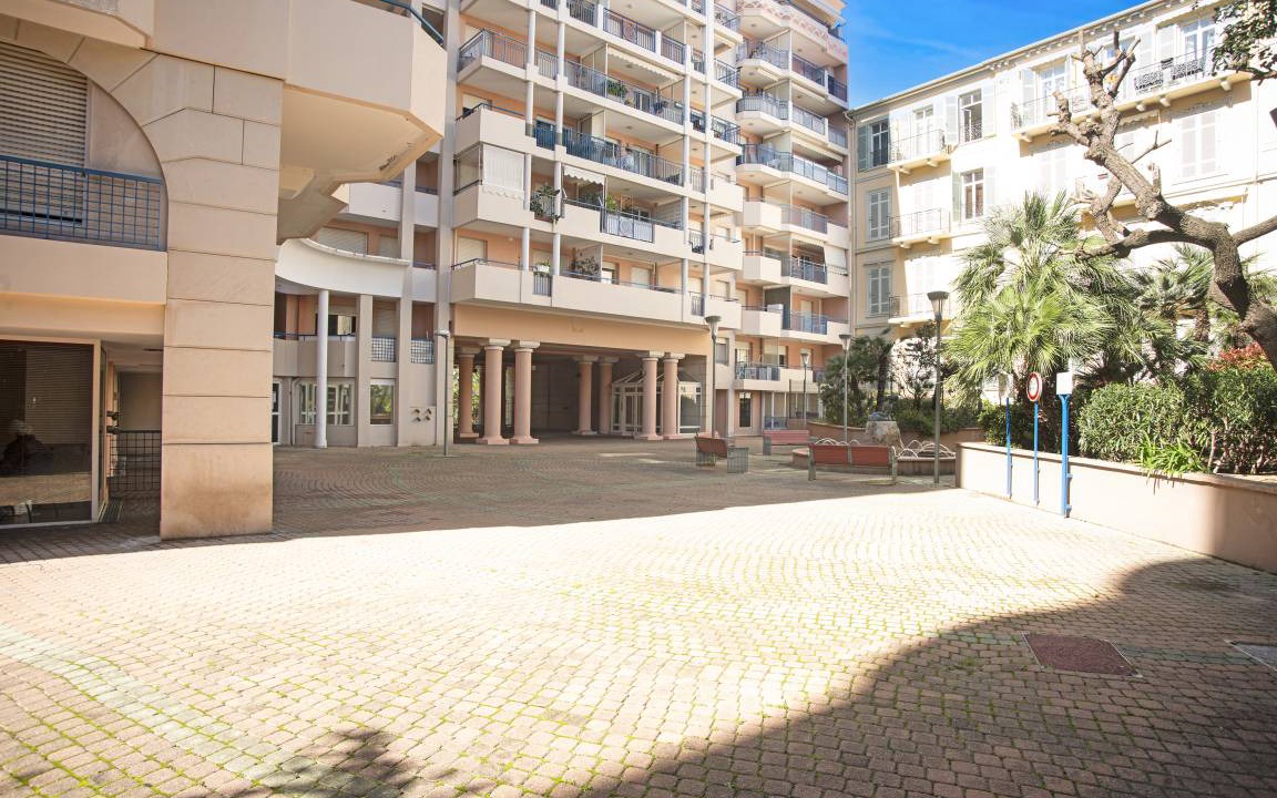Photo of Others in Menton