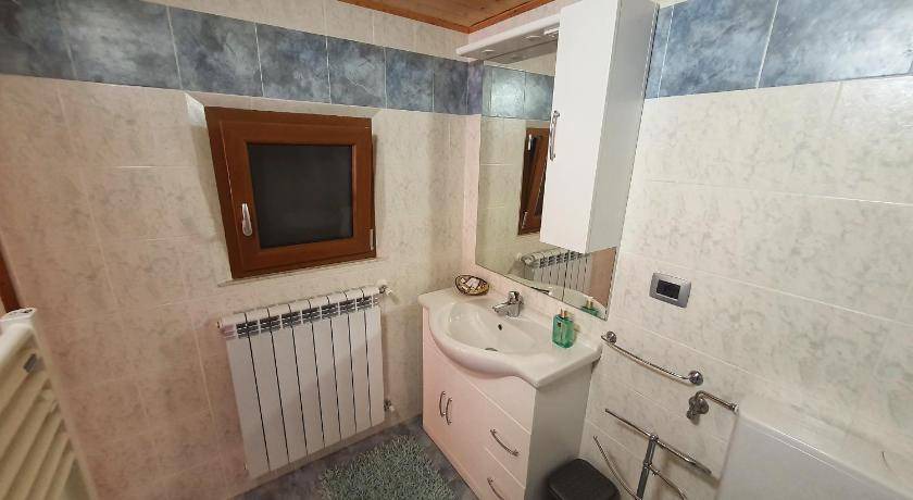 Photo of Bathroom in Albiano Magra