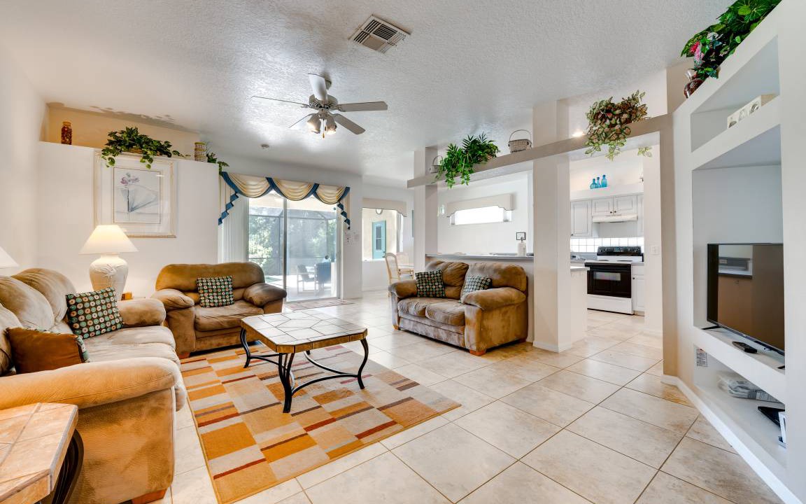 Photo of Livingroom in Sunset Lakes