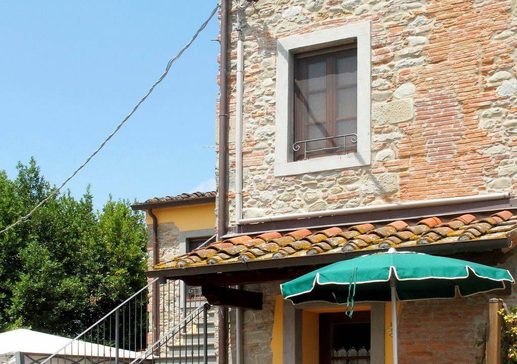 Photo of Buildings in Pescia