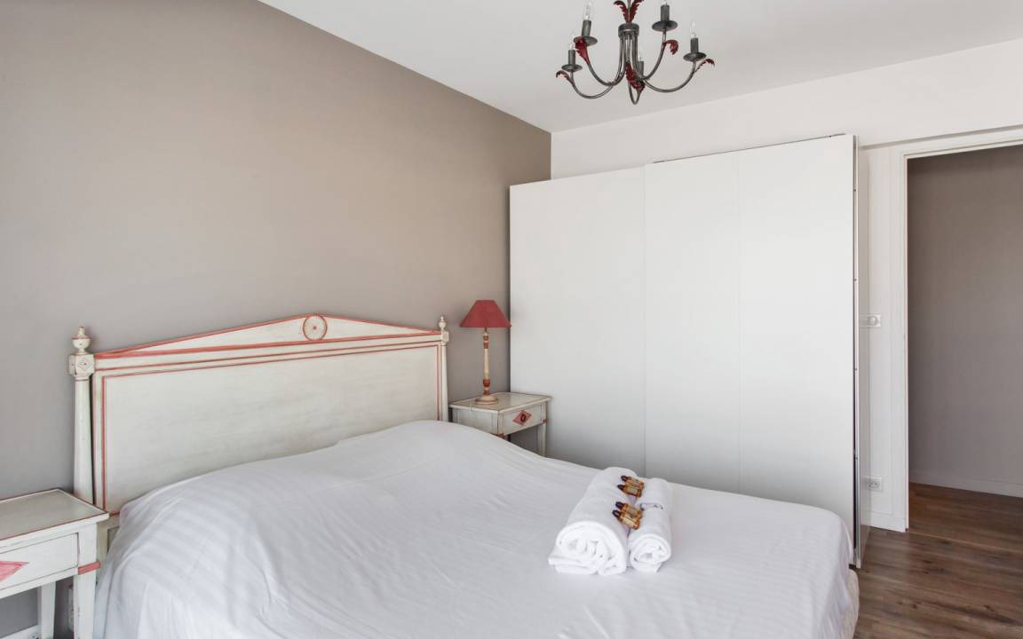 Photo of Bedroom in Carnot