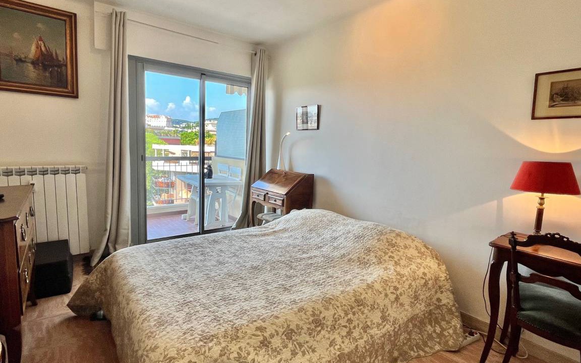 Photo of Bedroom in Vallauris
