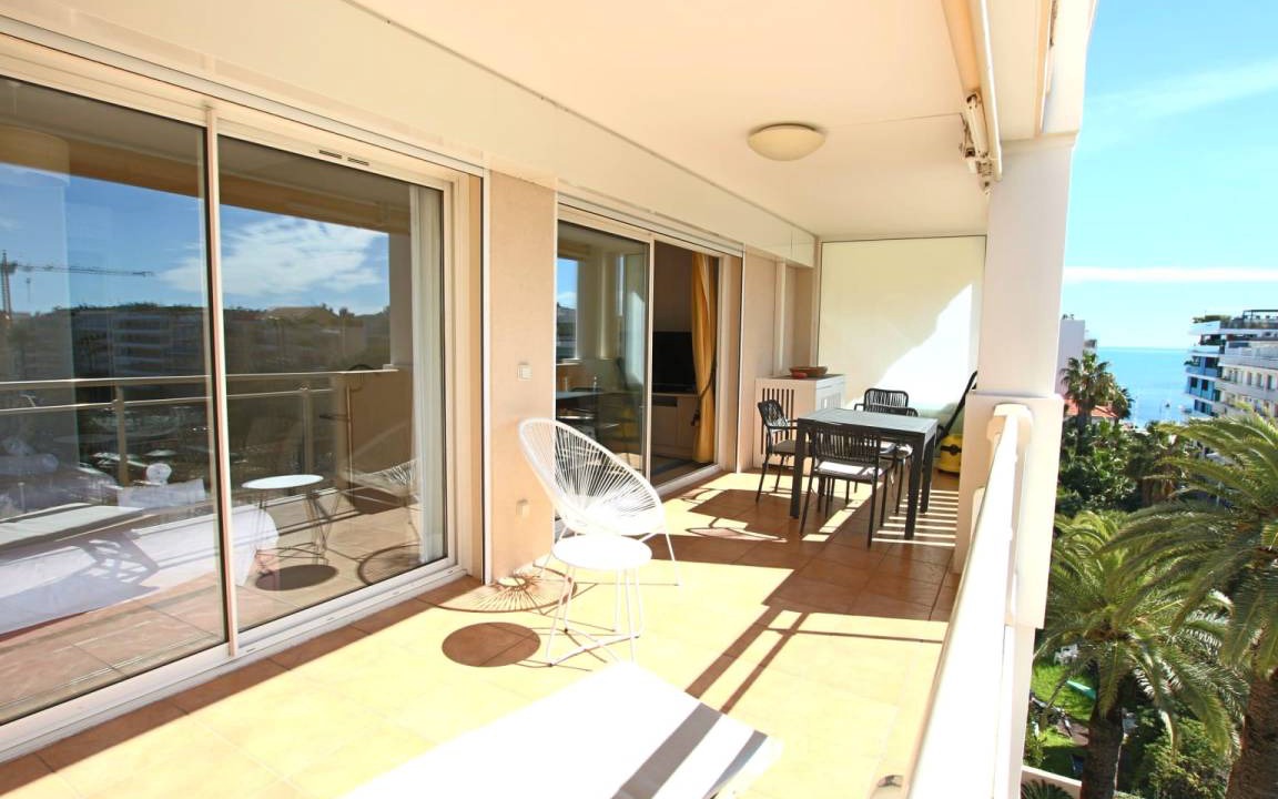 Photo of Patio Balcony in Pointe Croisette