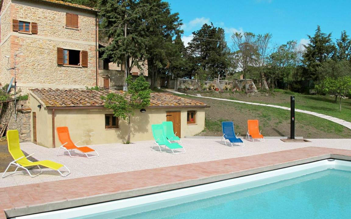 Photo of Others in Volterra