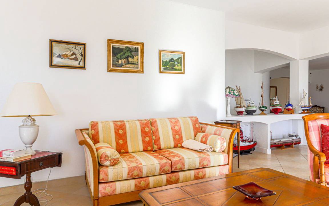 Photo of Livingroom in Saint-Roman
