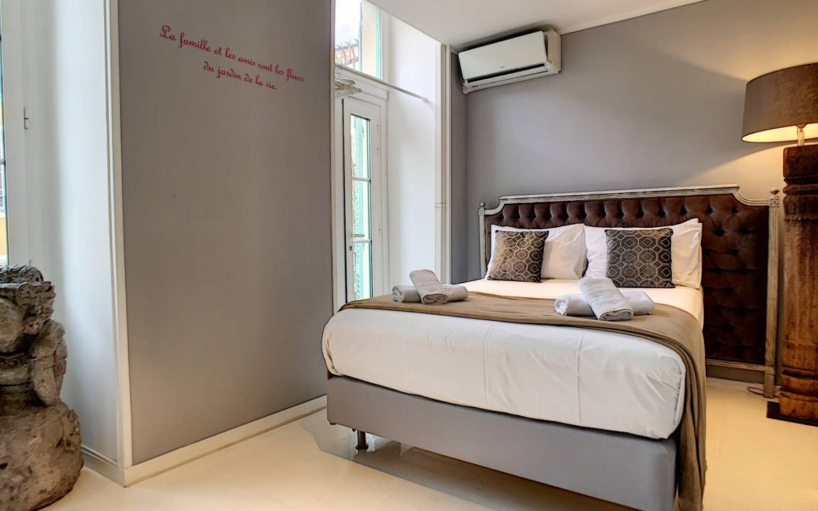 Photo of Bedroom in Jean-Medecin