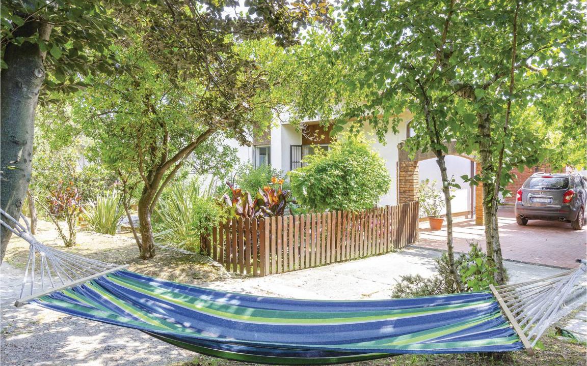 Photo of Outdoor in Massa