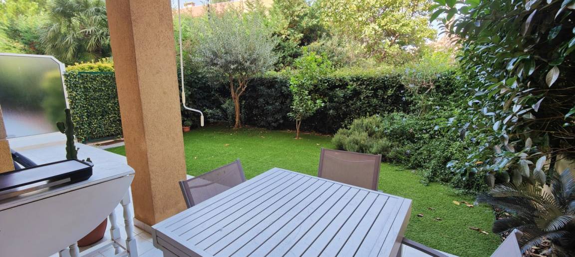Photo of Patio Balcony in Frejus Port