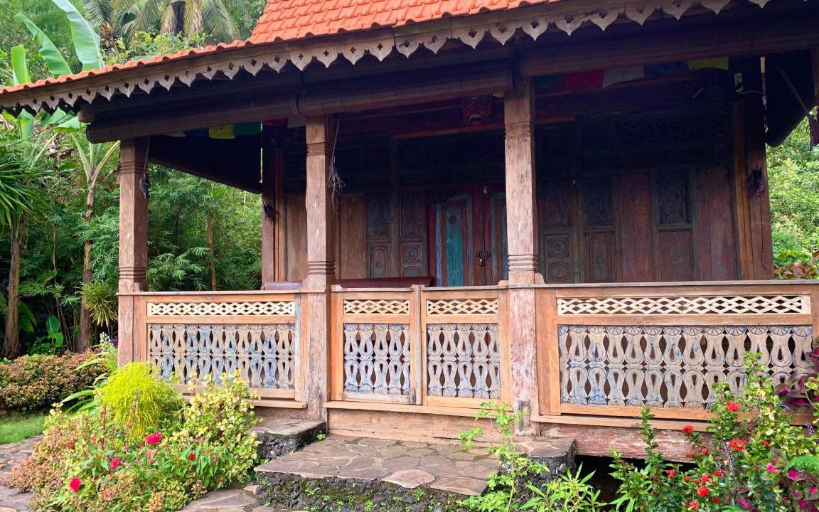 Photo of Others in Kubutambahan