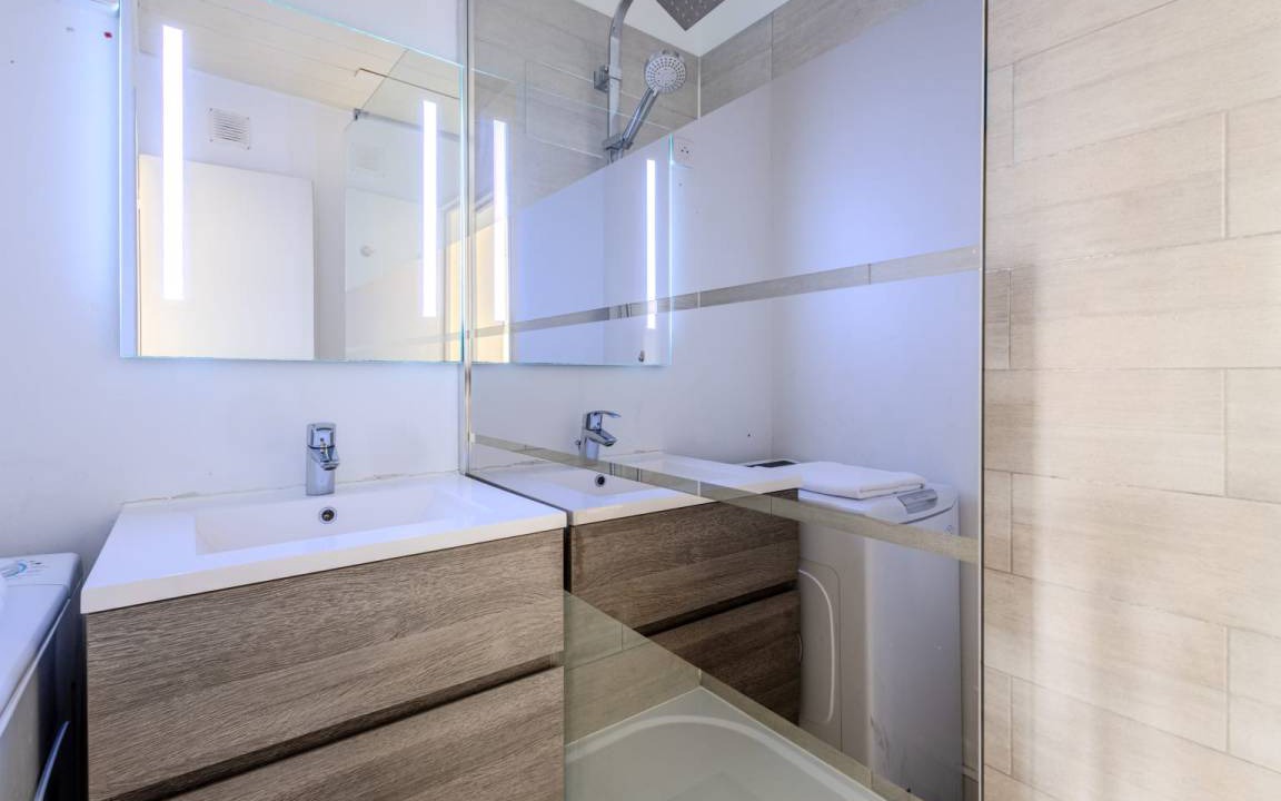 Photo of Bathroom in Juan-les-Pins