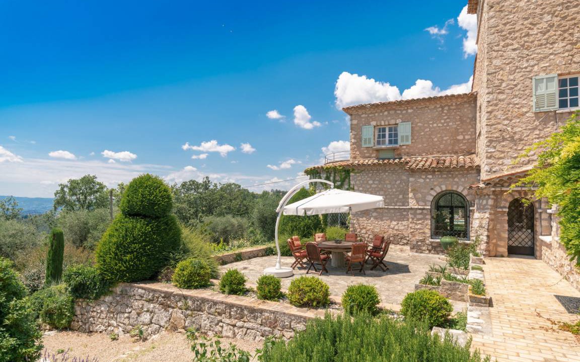 Photo of Others in Chateauneuf-Grasse